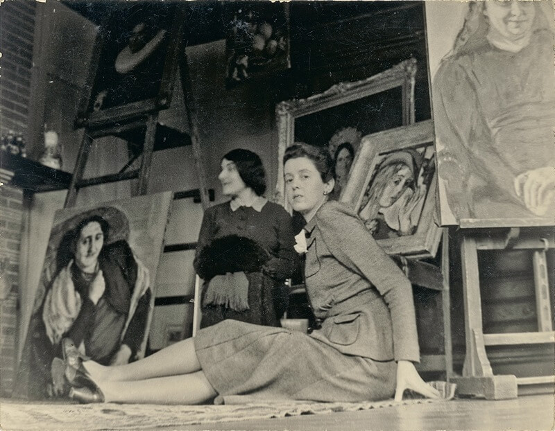 Marie-Louise with Veza Canetti in her studio at Cornerways