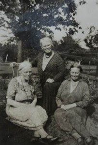 Mona, Josephine (Joey) and Caroline (Car) Richardson in the garden of the Tithe Barn