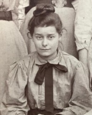 Madeline Agar c 1892, courtesy of Wimbledon High School