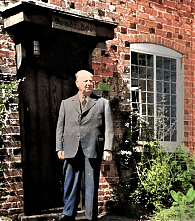 George Matthews outside Dundridge Manor c 1950, courtesy Matthews family