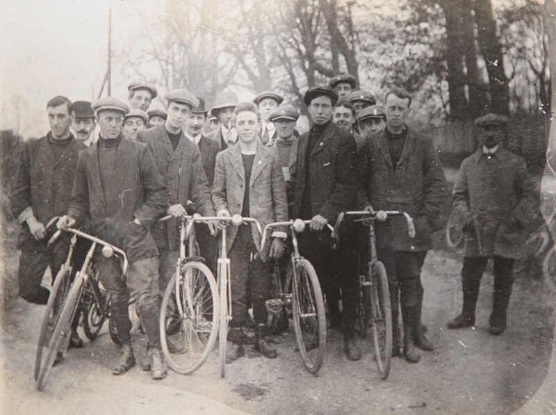 Cestreham Cycling and Athletic Club in Chesham Bois c 1912, photo courtesy of Amersham Museum
