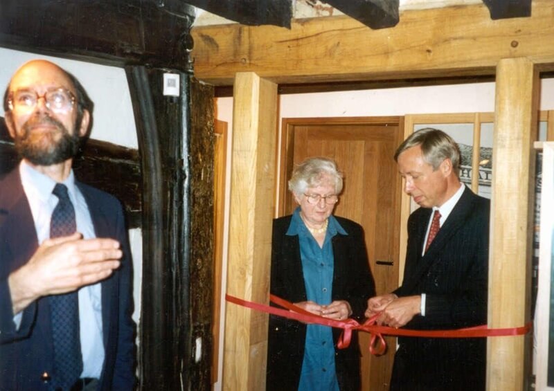 Anthony del Tufo, Monica Mullins and Earl Howe at the opening of the Museum extension in 2000