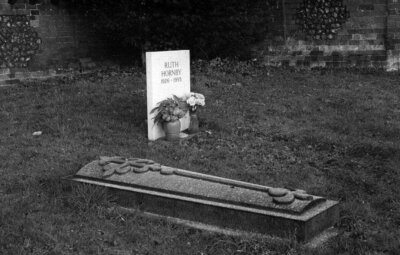 Ruth Ellis Grave